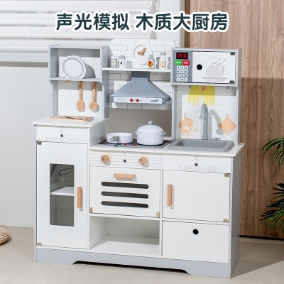 白色大廚房